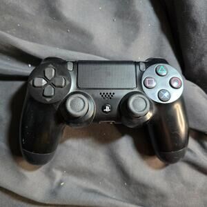 Sony PlayStation 4 PS4 DualShock 4 Wireless Controller Black OEM CUH-ZCT2U